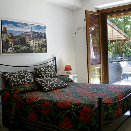 Ferienwohnung La Loggina Maxi Con 2 Giardini Recintati Privati Tuoro sul Trasimeno Exterior foto