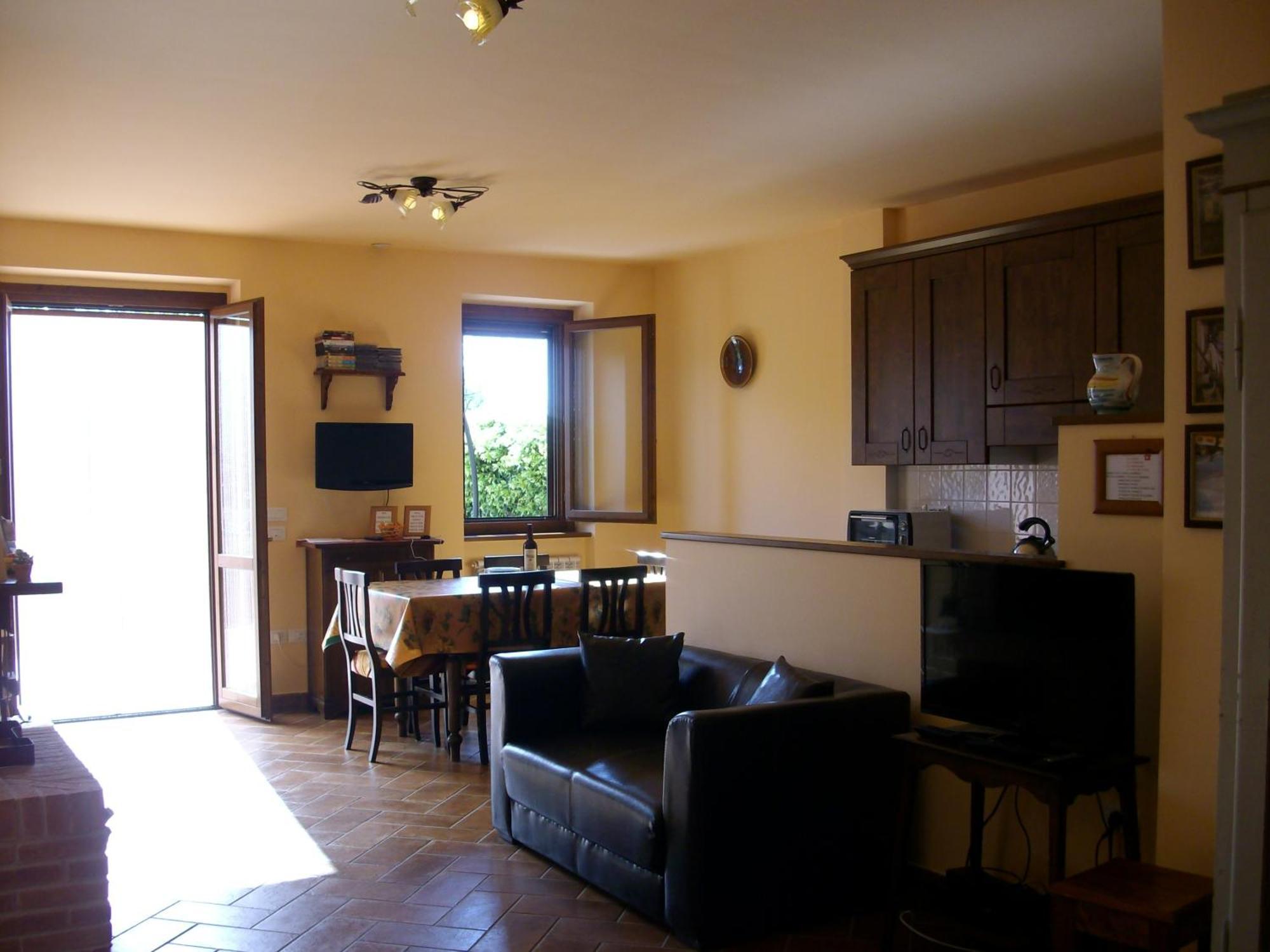 Apartment La Loggina Maxi Con 2 Giardini Recintati Privati Tuoro sul Trasimeno